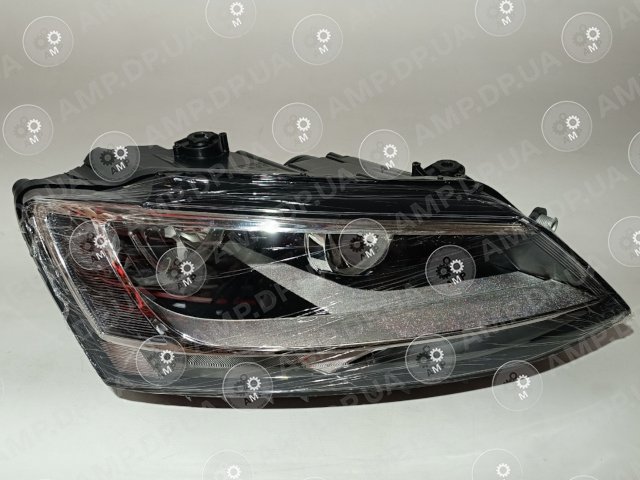Фара права Volkswagen JETTA IV (162), 2011- DEPO 441-11G6RMLDEM2