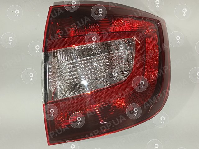 Ліхтар задній Skoda RAPID, 2012- POLCAR 69B1881E