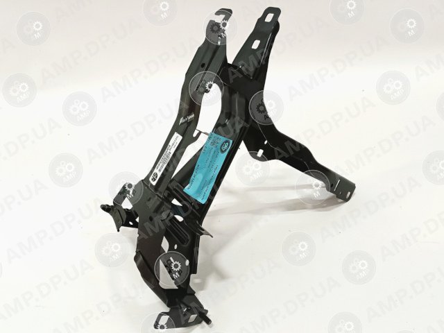 Кріплення фари (сталеве) ліве BMW X3, 2018- AMParts APBM2826